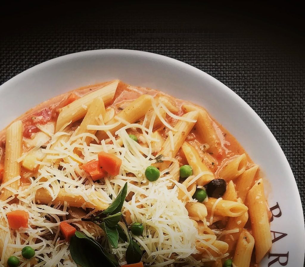 Penne do buffet de massas do Barolo
