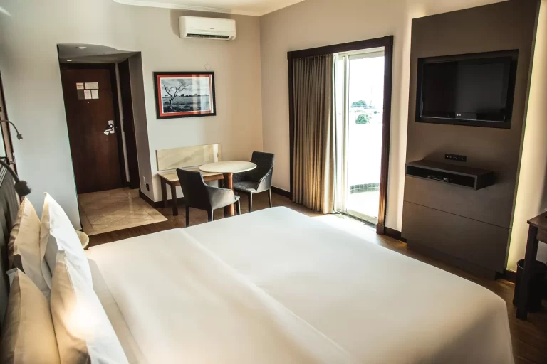 Quarto Superior Happy Weekend 66d9e7a117930
